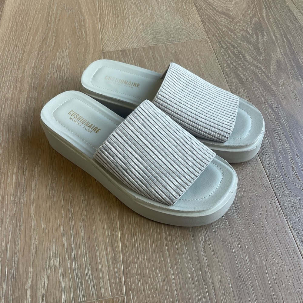 Women's Tan Ribbed Platform Sandals